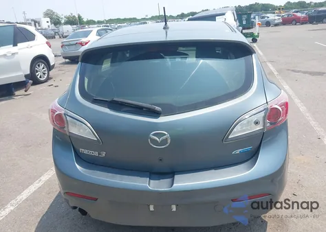 2013 Mazda Mazda3 I Touring из США, поврежденный, VIN JM1BL1LP8D1779792